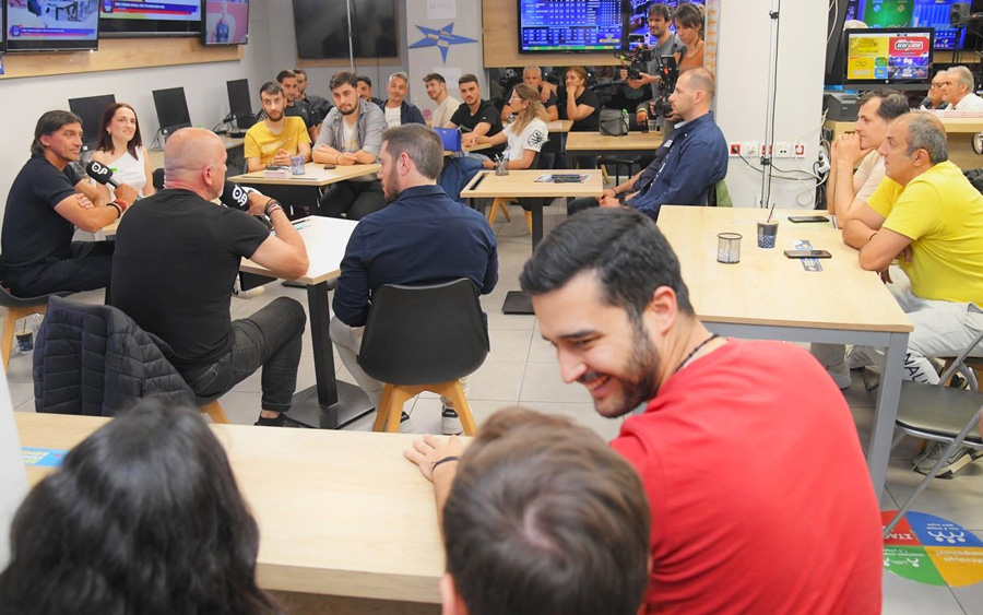 Πάμε Στοίχημα Football Party by Gazzetta σε κατάστημα ΟΠΑΠ στα Άνω Πατήσια
