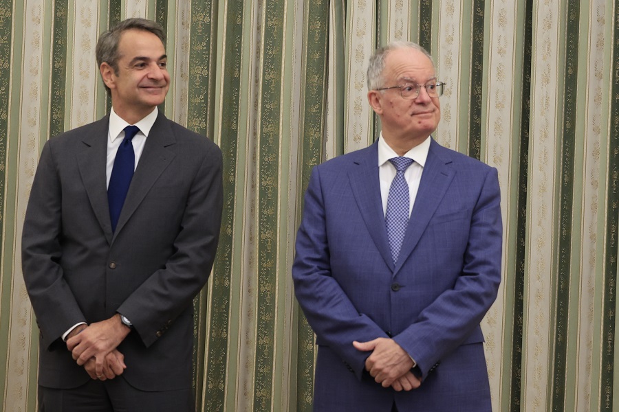 Oρκωμοσία των νέων μελών της Κυβέρνησης, ενώπιον του Προέδρου της Δημοκρατίας Κωνσταντίνου Τασούλα, στο Προεδρικό Μέγαρο, Δευτέρα 30 Ιουνίου 2025. (ΓΙΩΡΓΟΣ ΚΟΝΤΑΡΙΝΗΣ/EUROKINISSI)