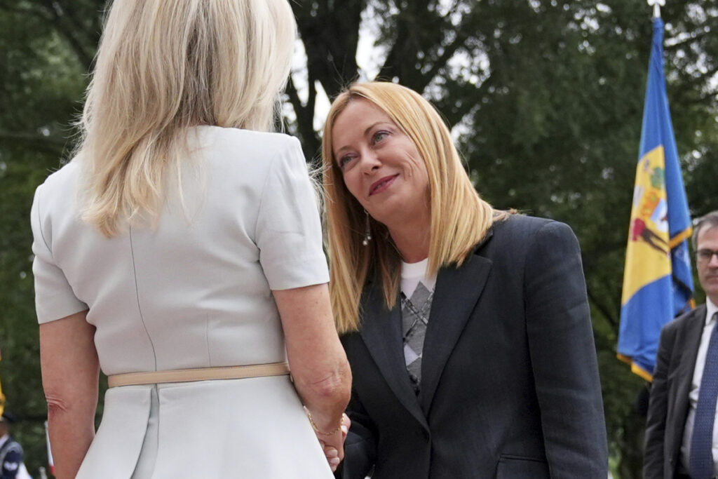 Monica Crowley, White House chief of protocol, left, greets Italy's Prime Minister Giorgia Meloni upon arriving to meet with President Donald Trump and Ukraine's President Volodymyr Zelenskyy, Monday, Aug. 18, 2025, at the South Portico of the White House in Washington. (AP Photo/Jacquelyn Martin)