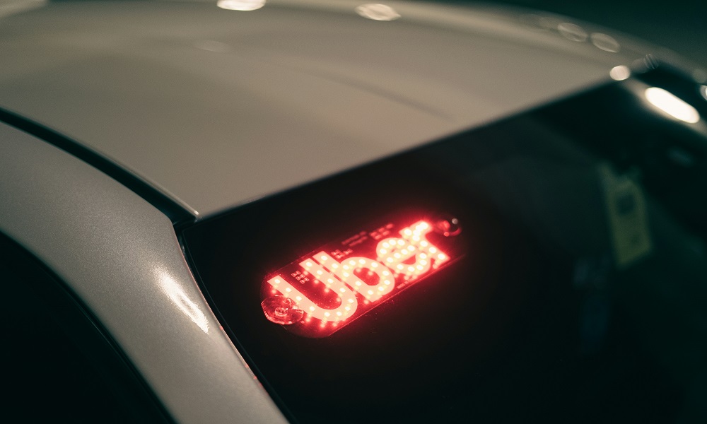 erik-mclean-3HL4_w75YgE-unsplash