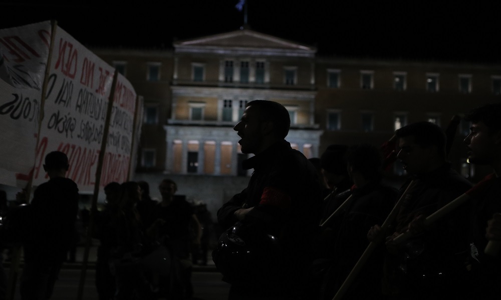 Συγκέντρωση στα Προπύλαια και πορεία διαμαρτυρίας από εκπαιδευτικούς και φοιτητές ενάντια στην εκπαιδευτική αναδιάρθρωση, τα πειθαρχικά, τις διαγραφές και την καταστολή στα πανεπιστήμια, Πέμπτη 23 Οκτωβρίου 2025. (ΣΩΤΗΡΗΣ ΔΗΜΗΤΡΟΠΟΥΛΟΣ/EUROKINISSI)