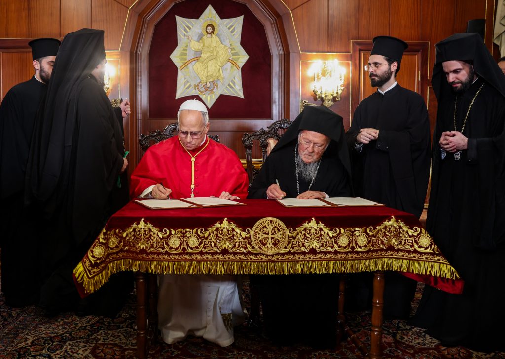 000-86k24ux-1024x729