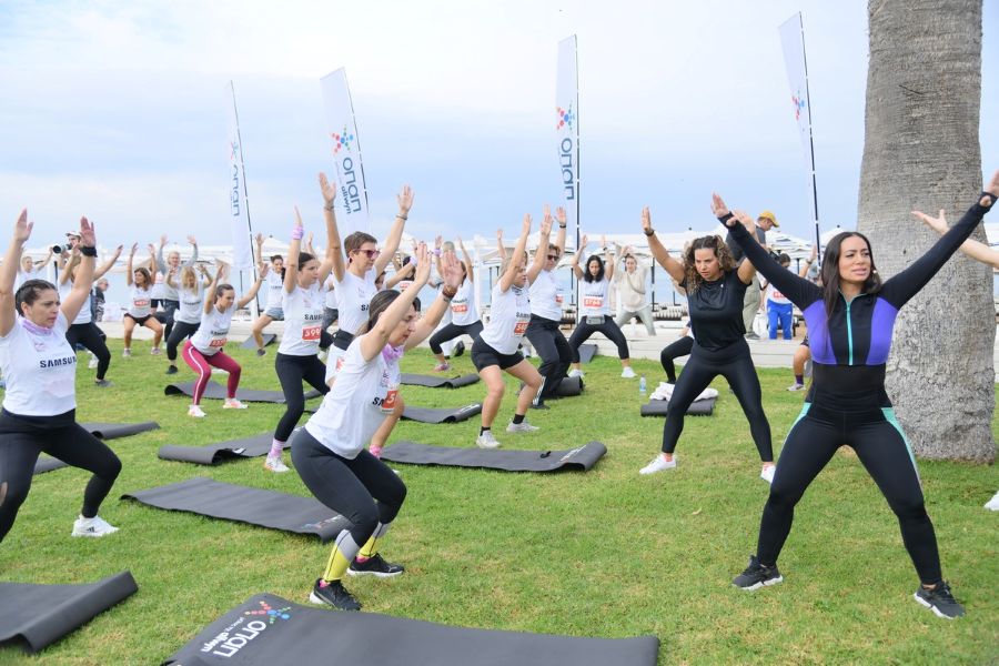 Ειδικό πρόγραμμα warm up από τον ΟΠΑΠ με τη Μάντη Περσάκη για τις συμμετέχουσες στο Ladies Run
