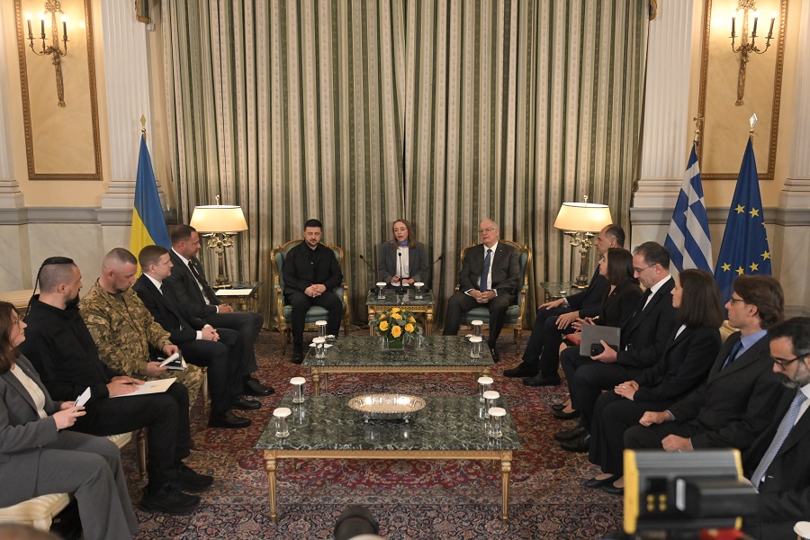 Συνάντηση του Προέδρου της Δημοκρατίας Κώστα Τασούλα με τον Πρόεδρο της Ουκρανίας Volodymyr Zelenskyy, στο Προεδρικό Μέγαρο, Κυριακή 16 Νοεμβρίου 2025. (ΚΩΣΤΑΣ ΤΖΟΥΜΑΣ/EUROKINISSI)