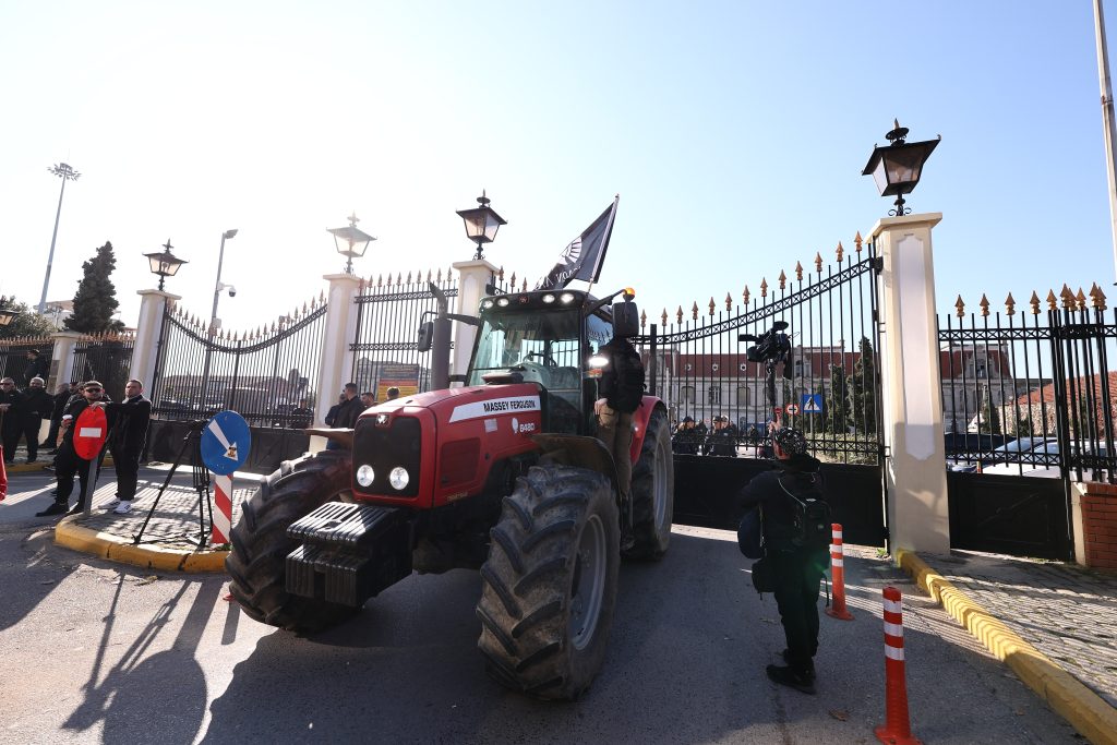 agrotes-thessaloniki-limani